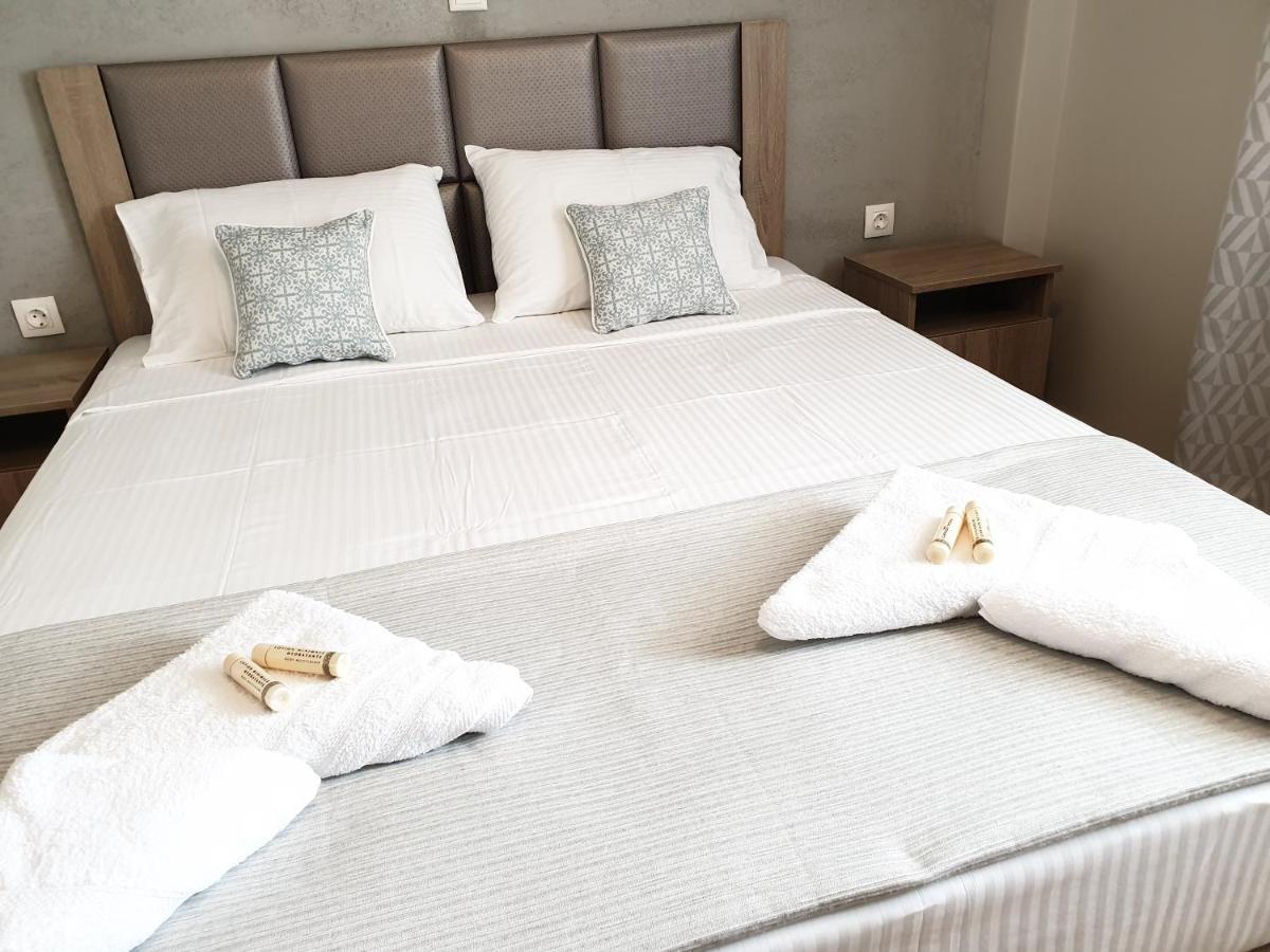 Villas Mamas Beach 雅伊奥斯马马斯 外观 照片